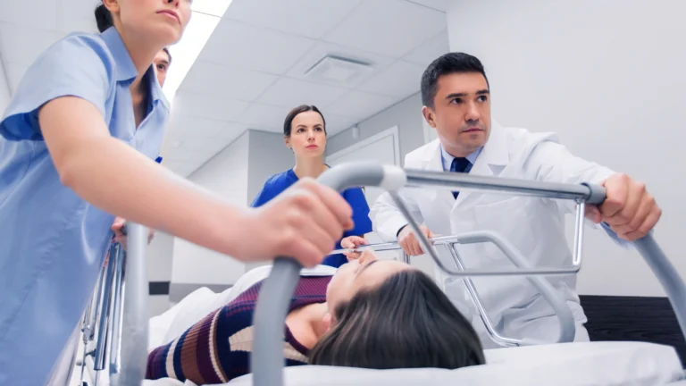 DIPLOMADO EN MEDICINA DE URGENCIAS Y EMERGENCIAS