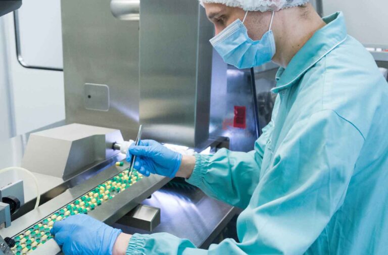 DIPLOMADO EN BUENAS PRÁCTICAS DE MANUFACTURA EN INDUSTRIA FARMACÉUTICA