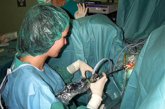 DIPLOMADO EN CIRUGÍA UROLÓGICA PARA GINECÓLOGOS Y UROGINECOLÓGICOS