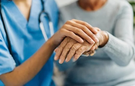 DIPLOMADO EN ENFERMERÍA GERIÁTRICA