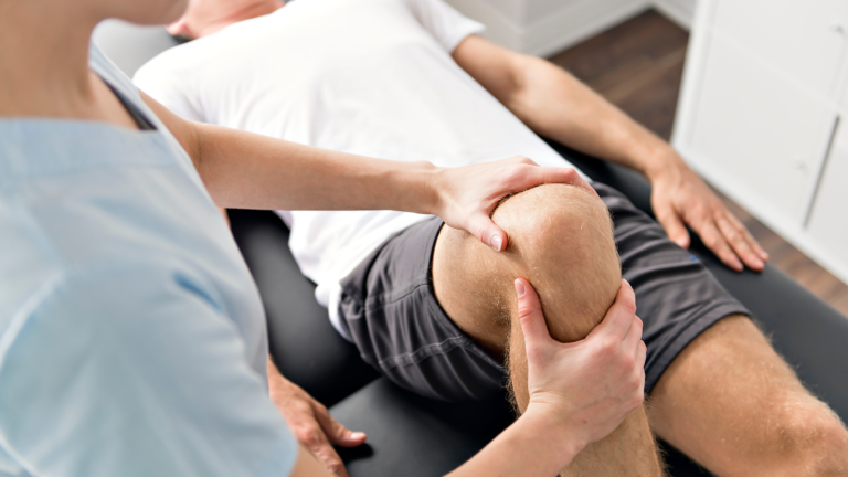 DIPLOMADO EN FISIOTERAPIA Y REHABILITACIÓN