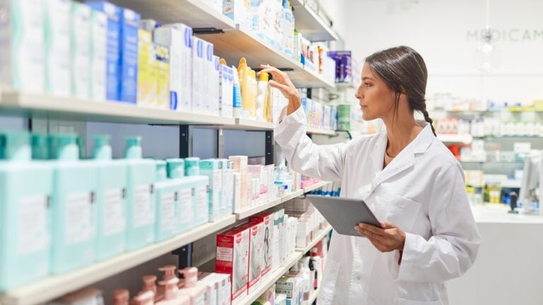 DIPLOMADO EN MARKETING FARMACÉUTICO