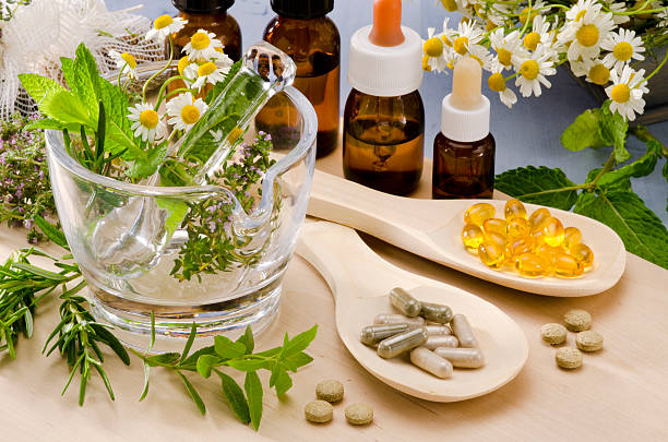 DIPLOMADO EN MEDICINA ALTERNATIVA COMPLEMENTARIA